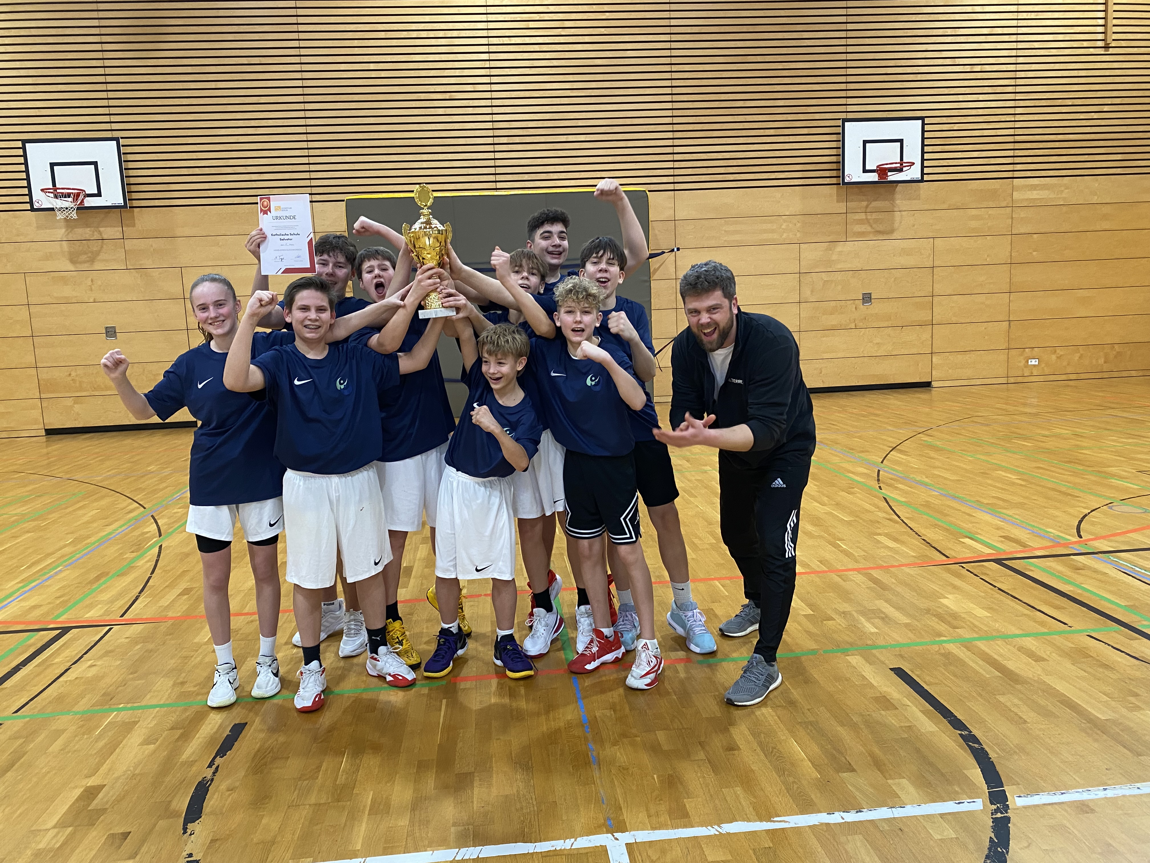 Salvator gewinnt EBO-Basketballturnier